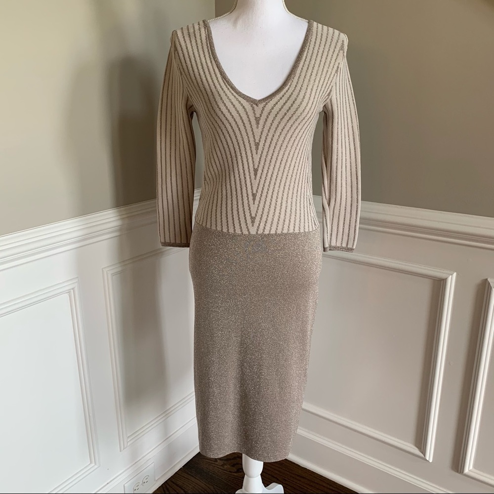 Carmen Marc Valvo Cream Gold Sweater Dress Size Small